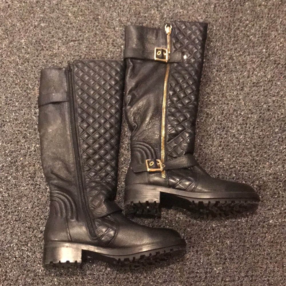 Riding boots